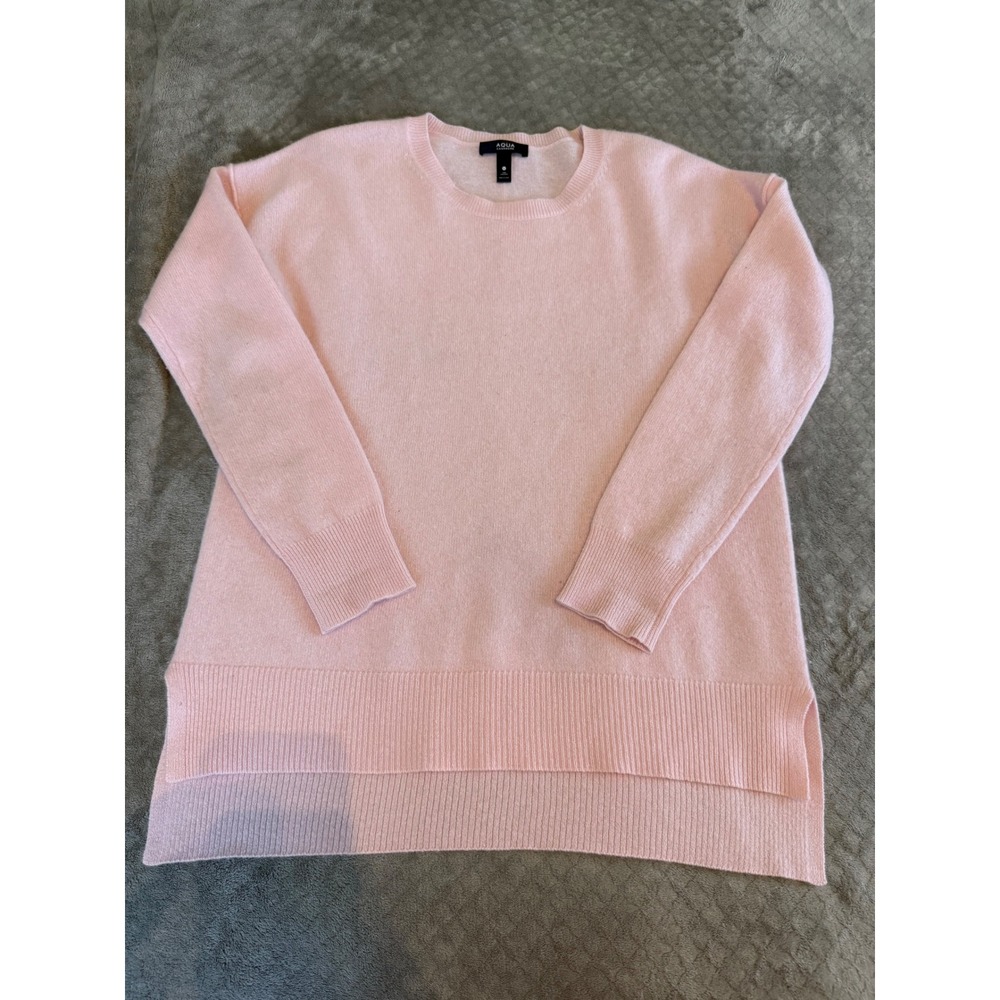 AQUA Cashmere Pink Crewneck Sweater High Low Hem Size Medium 100% Cashmere